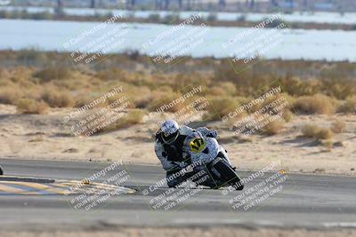 media/Nov-16-2024-CVMA (Sat) [[0e4bb1f32f]]/Race 9-Amateur Supersport Middleweight/